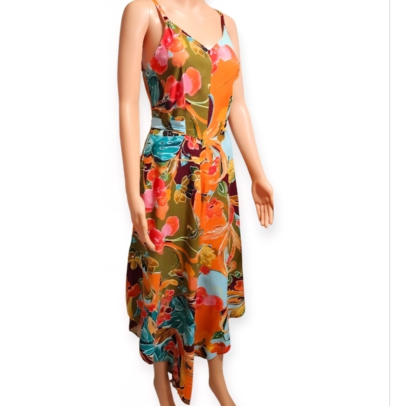 Vibrant Asymmetrical Floral Dress - Picture 5 of 7